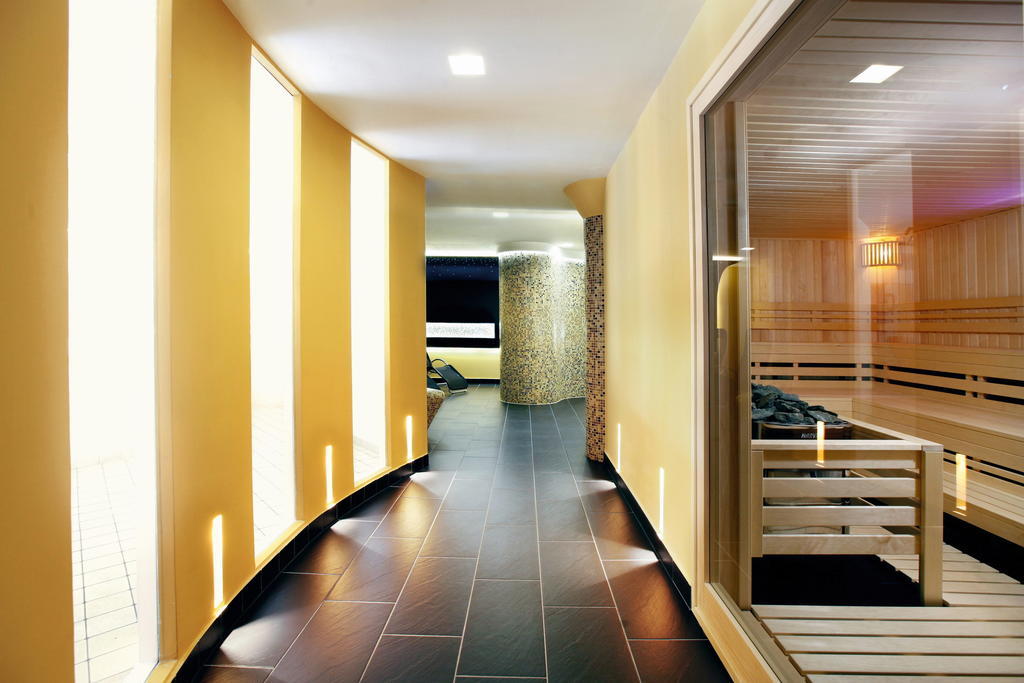 Hotel Europa Fit Hévíz Dış mekan fotoğraf